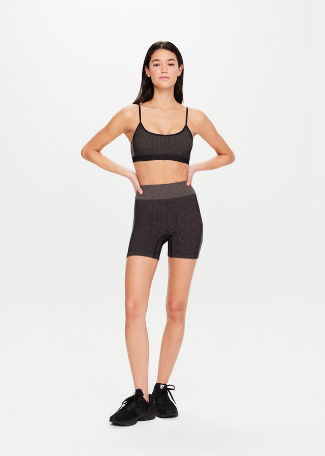 Ribbed Seamless Spin Short