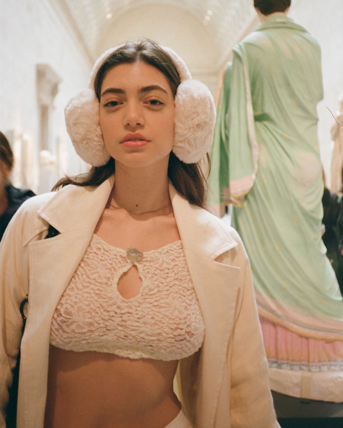 LINEN TRENCH + DEADSTOCK