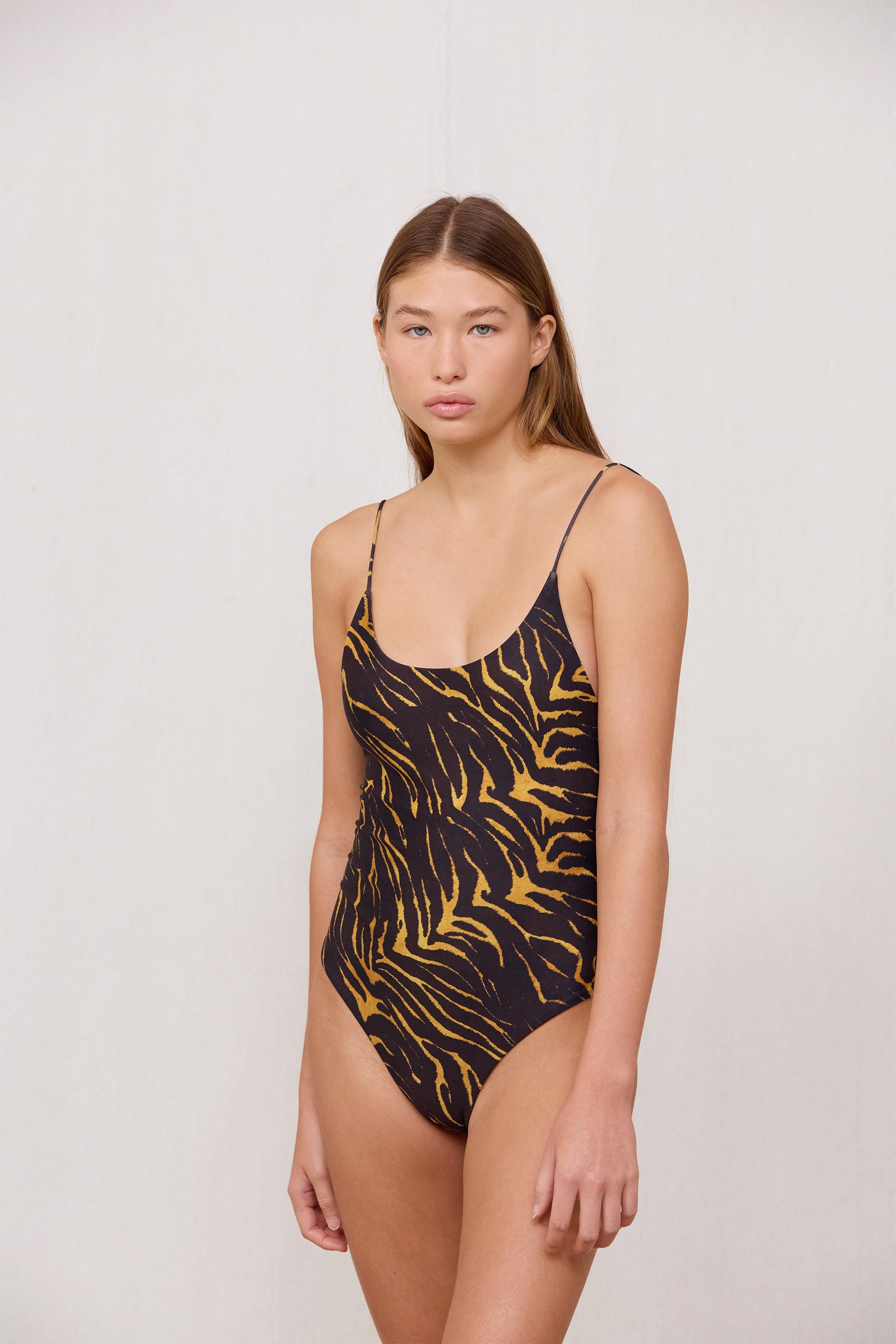 Apollo One Piece | Resort '24