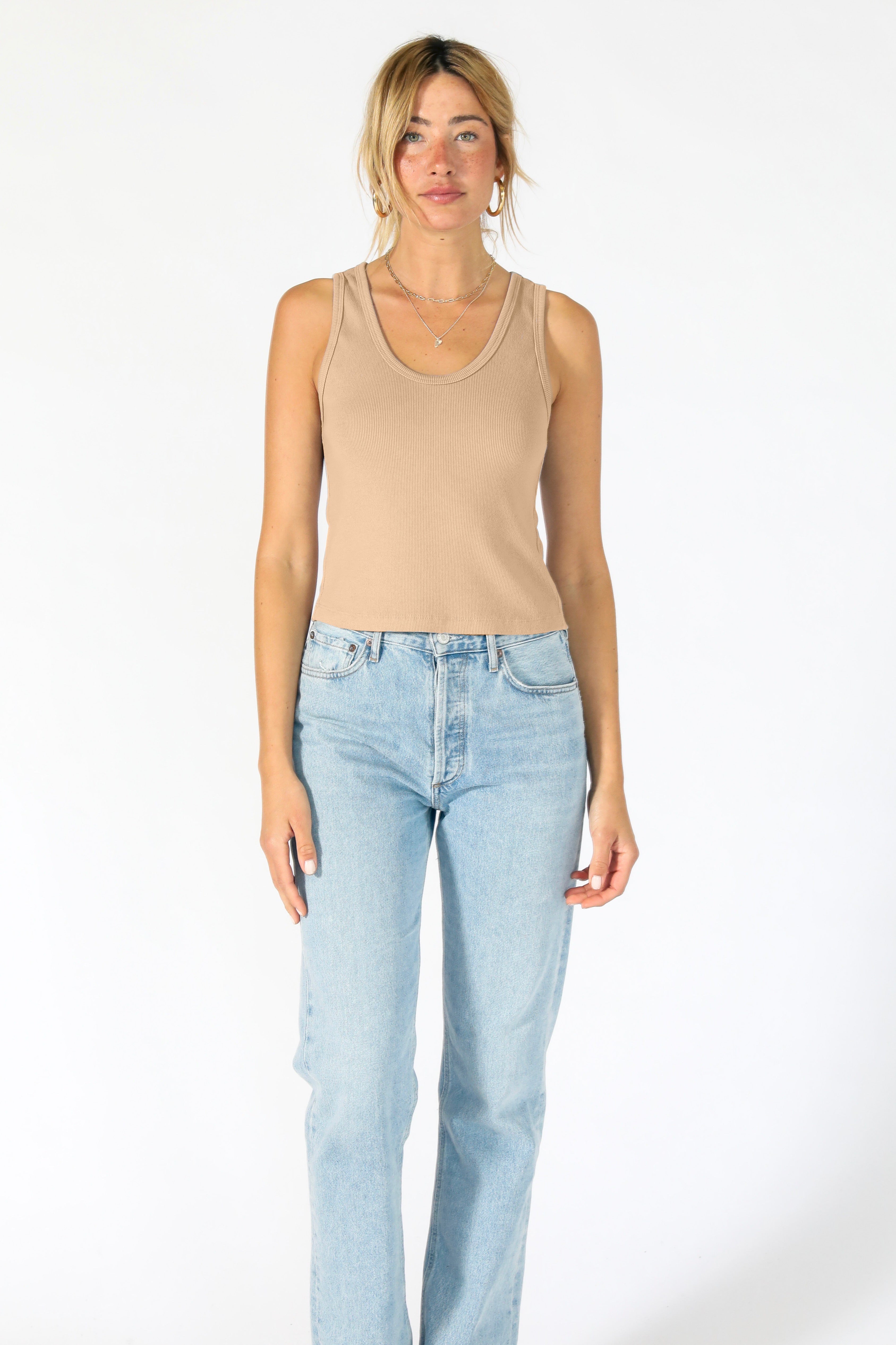 T72 -  Blondie - Structured Rib Bra Friendly Tank
