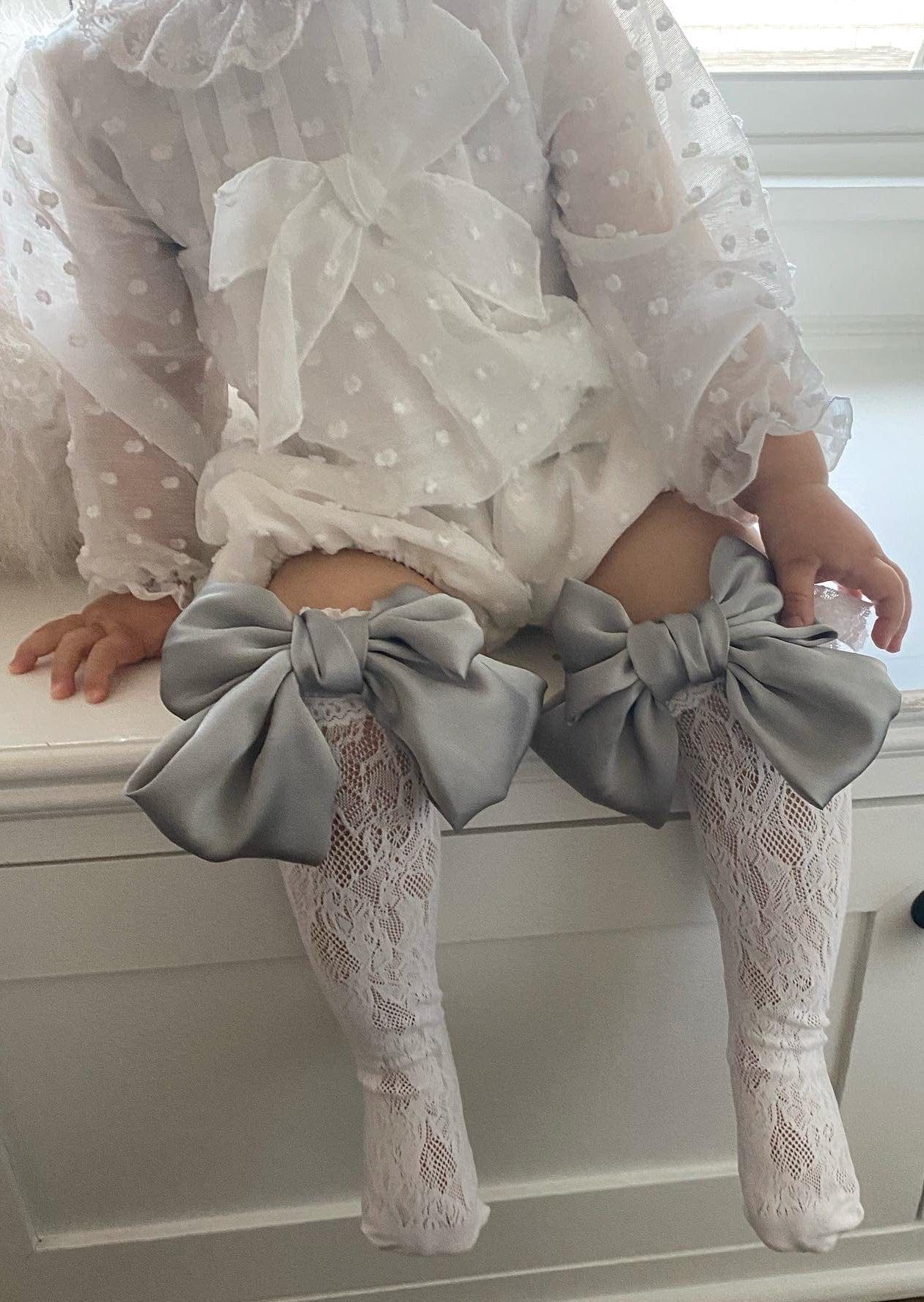 Lola Lace Socks with Silver Satin Bow - Petite Maison Kids