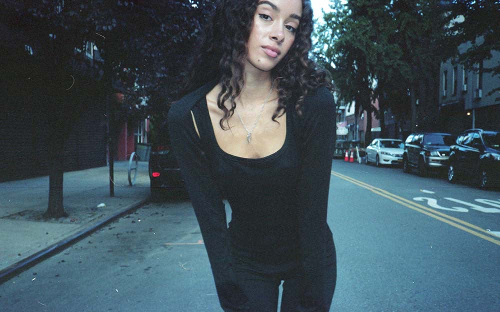 PLUM TOP BLACK + RECYCLED